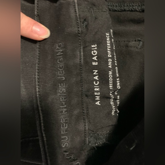 American Eagle Skinny Jeans - Picture 4 of 5